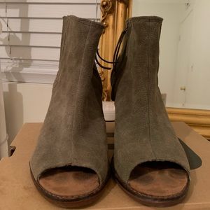 Toms Suede Heel Boots